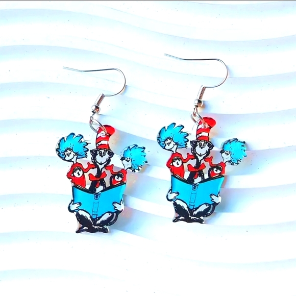 🎄 UNIVERSAL Cat in the Hat w Thing 1, Thing 2 - dangle earrings, NWT - Picture 2 of 3